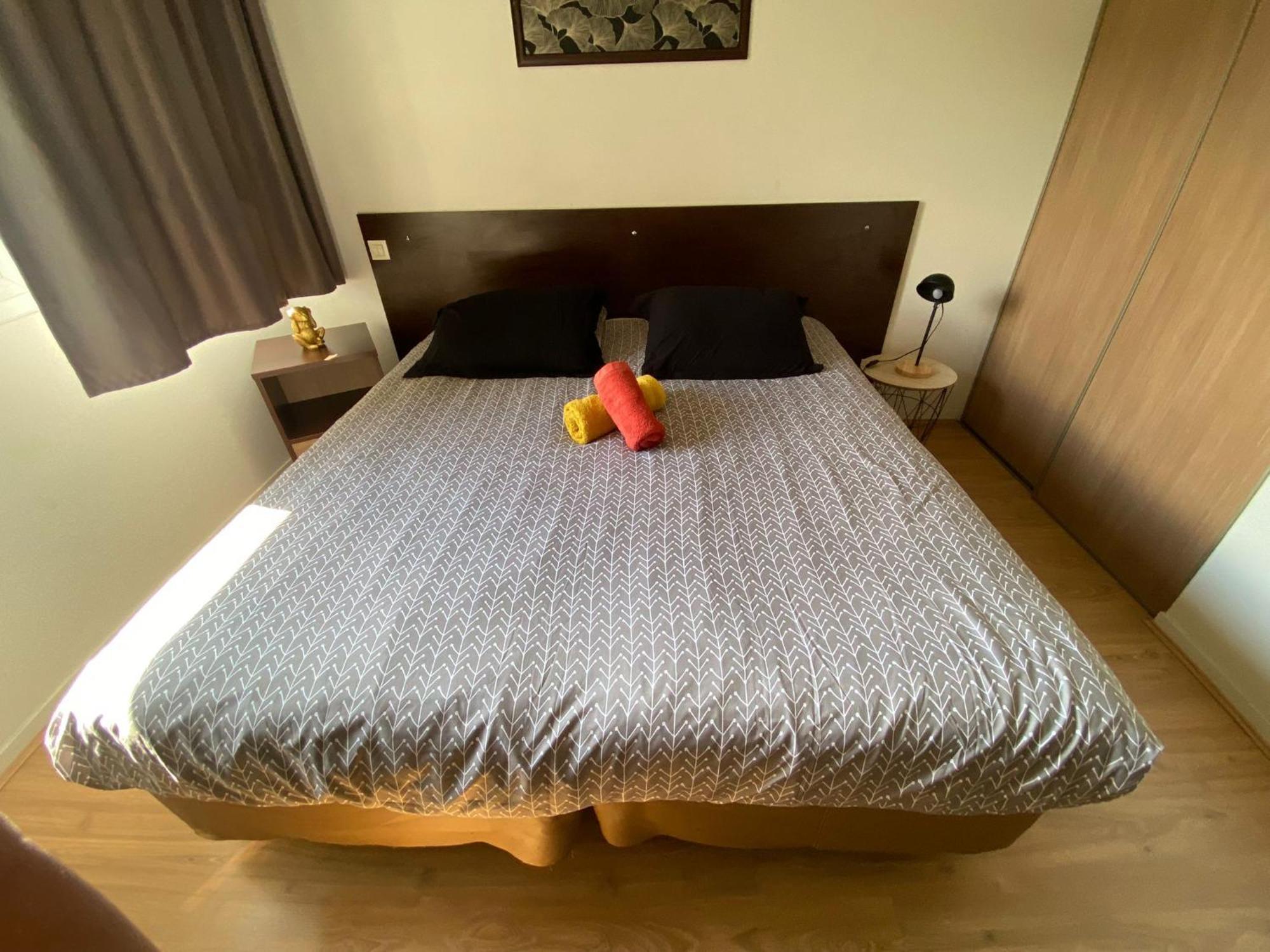 Libre Comme L'Air ! Apartment Idron Bagian luar foto